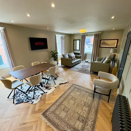 Romeo'S Arch High End Luxury In Centre Of Stratford With Parking Apartment Exterior photo