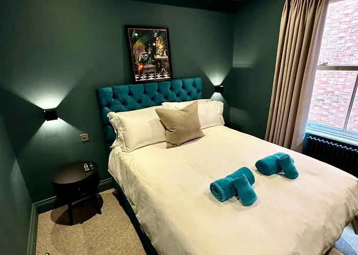 Romeo\'S Arch High End Luxury In Centre Of Stratford With Parking